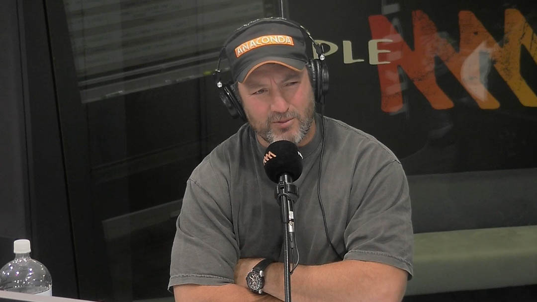 Hindy left two kids home alone... It didn't end well.